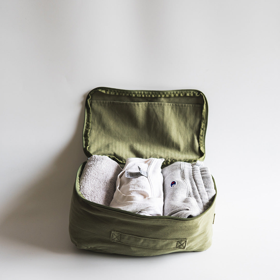 HERRINGBONE POUCH M