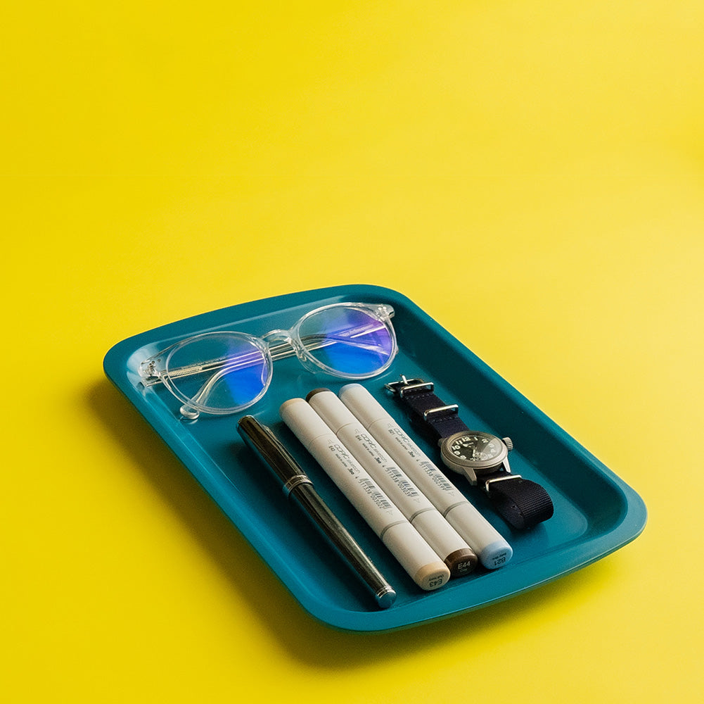 TRAY