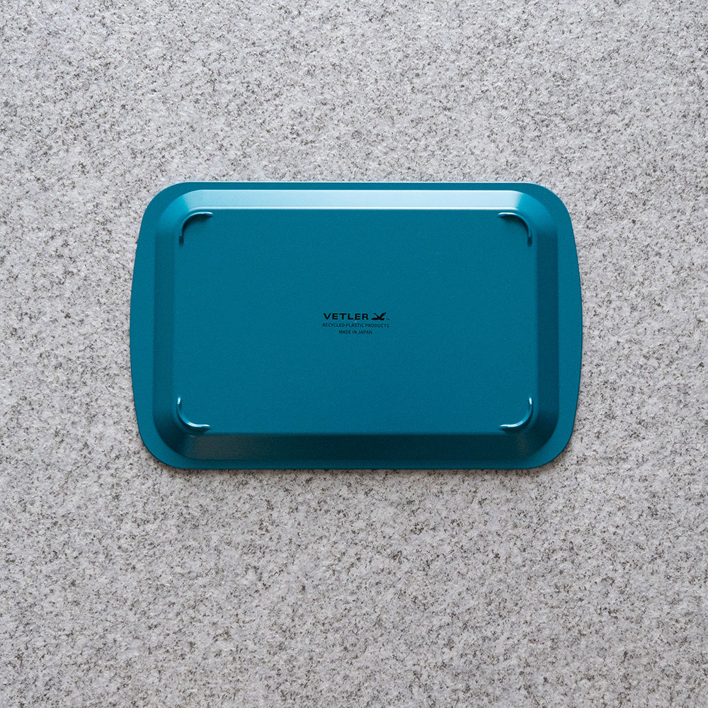 TRAY