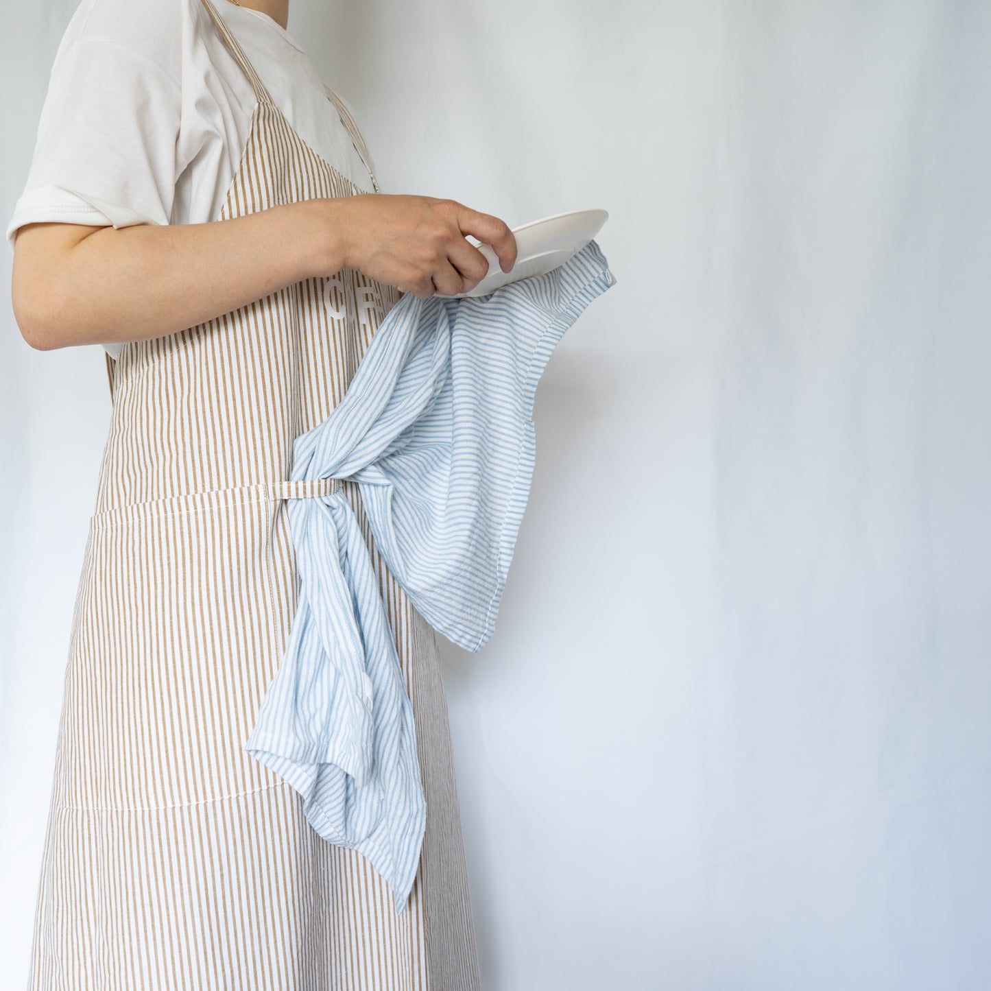 COTTON APRON